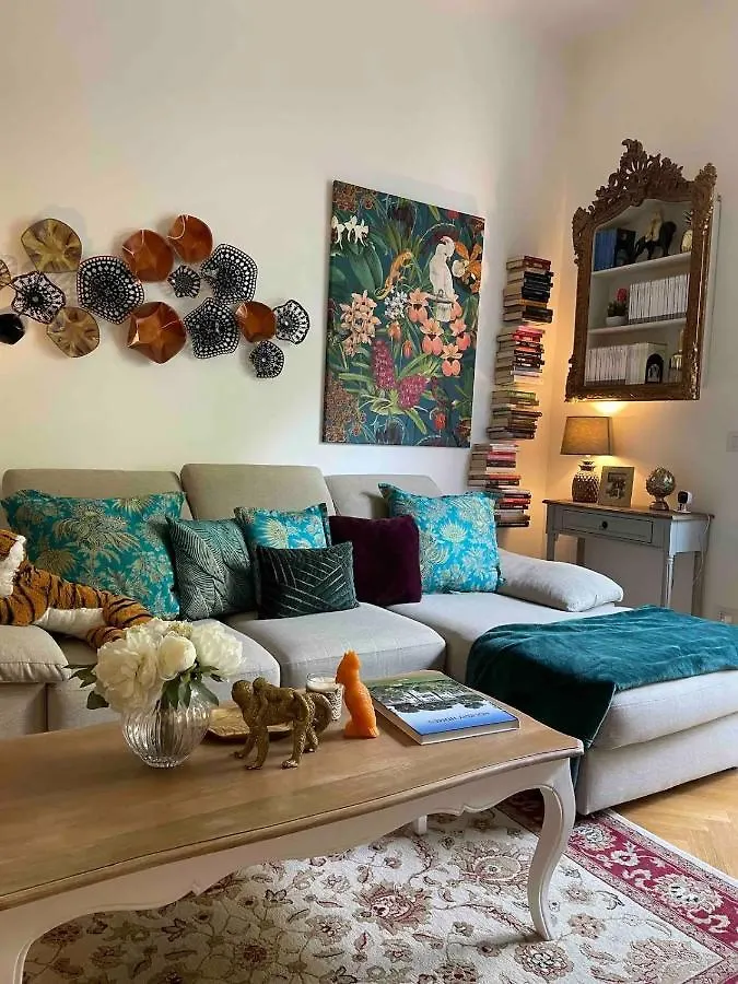 Milanese Luxury Apartment Italy